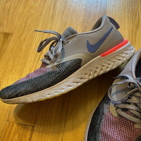 Nike Odyssey React Flyknit 2 - Picture 6 of 13